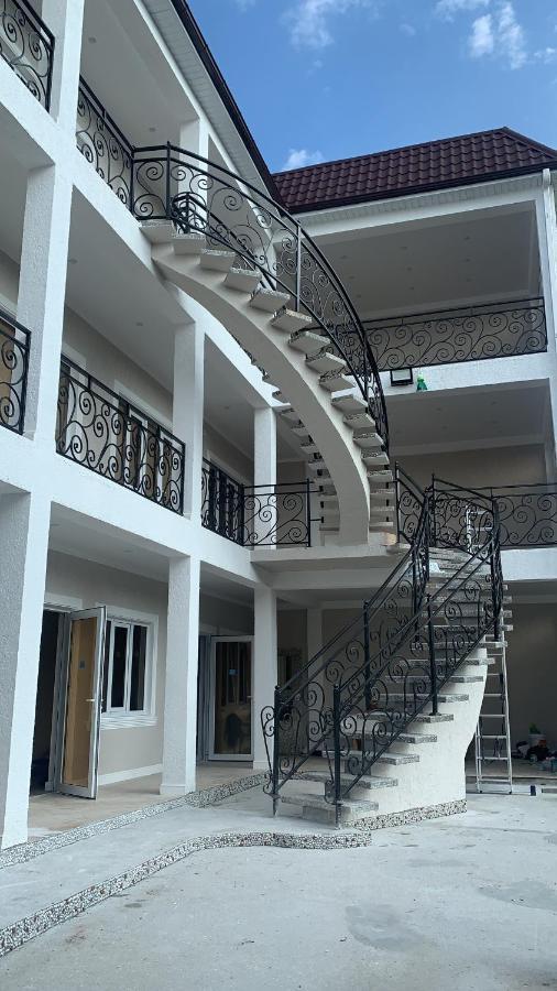 Shambala Hotel Gudauta Esterno foto