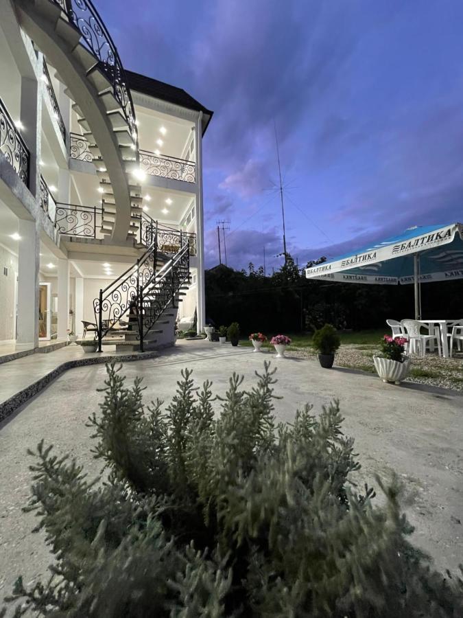 Shambala Hotel Gudauta Esterno foto